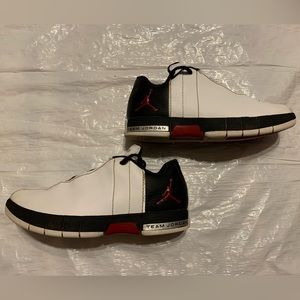 Team Jordan Elite 2. Size 1Y